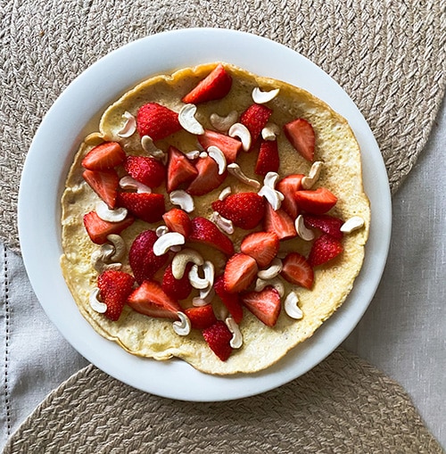 Mansikka-kookos-munakas