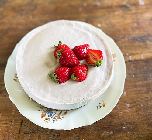 Raparperi-ricotta-kakku