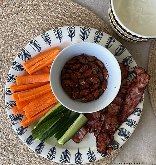 Suolaista naposteltavaa