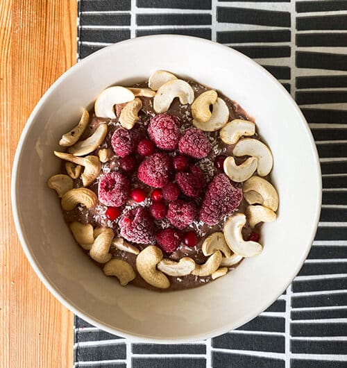 Loppukesän smoothiekulho