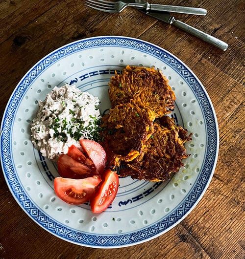 Porkkanafritterit ja tonnikalamousse