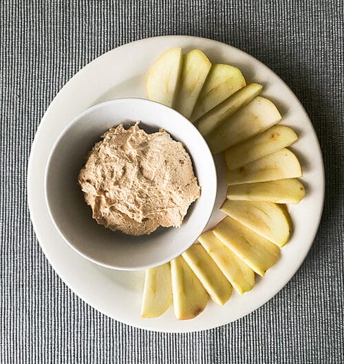 Omena-maapähkinävoiherkku