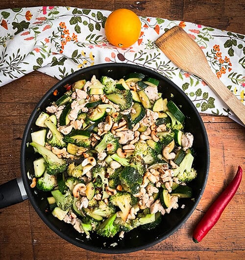 Broileri-parsakaaliwokki