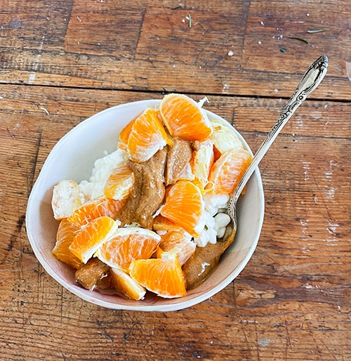 Satsumaa ja raejuustoa