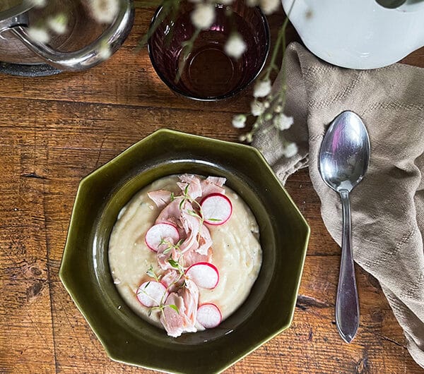 Retiisi-ricottakeitto