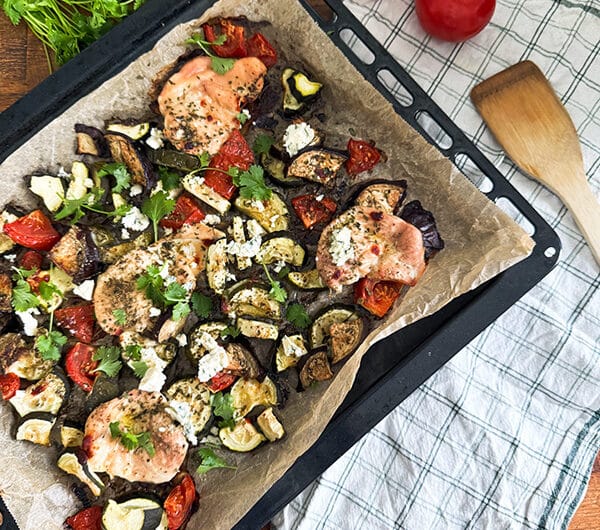 Kana-kasvispelti eli hävikkipelti