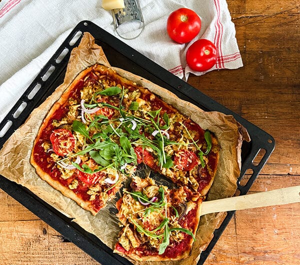 Pizza spelttipohjalla