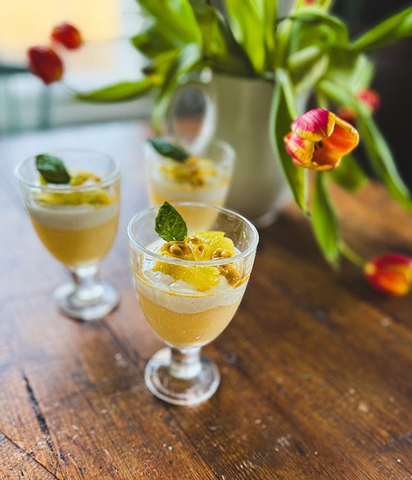 Hedelmäinen kerrosjälkiruoka