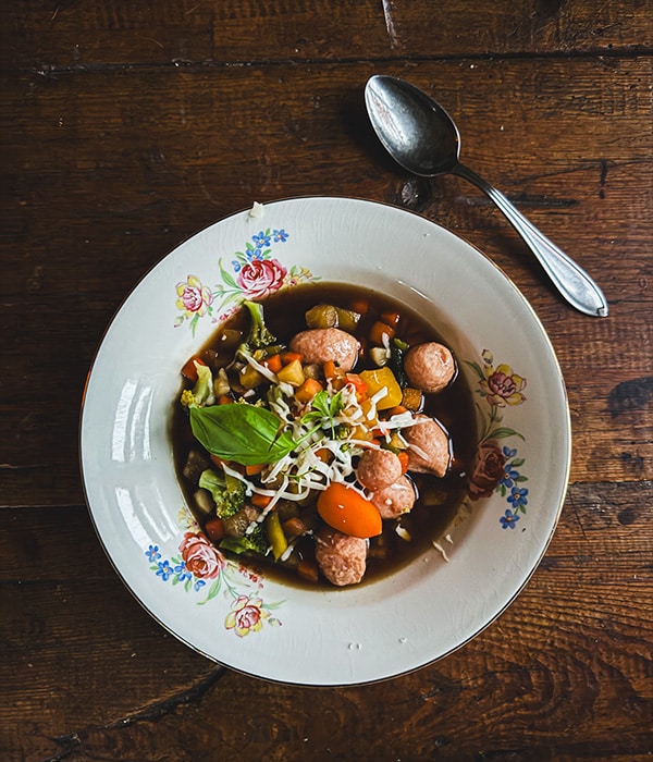 (Siskon)makkarakeitto