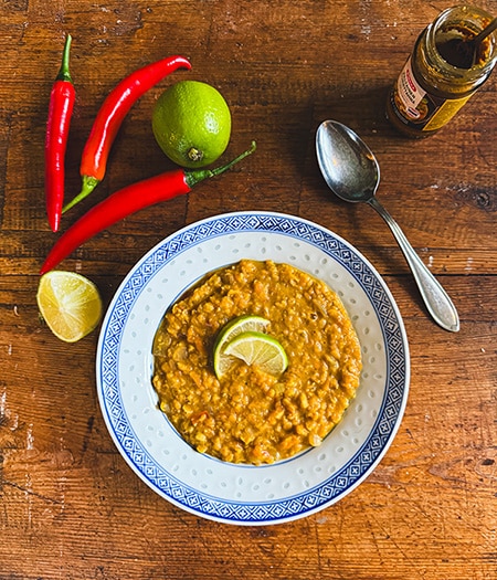 Linssikeitto thaimaalaisittain