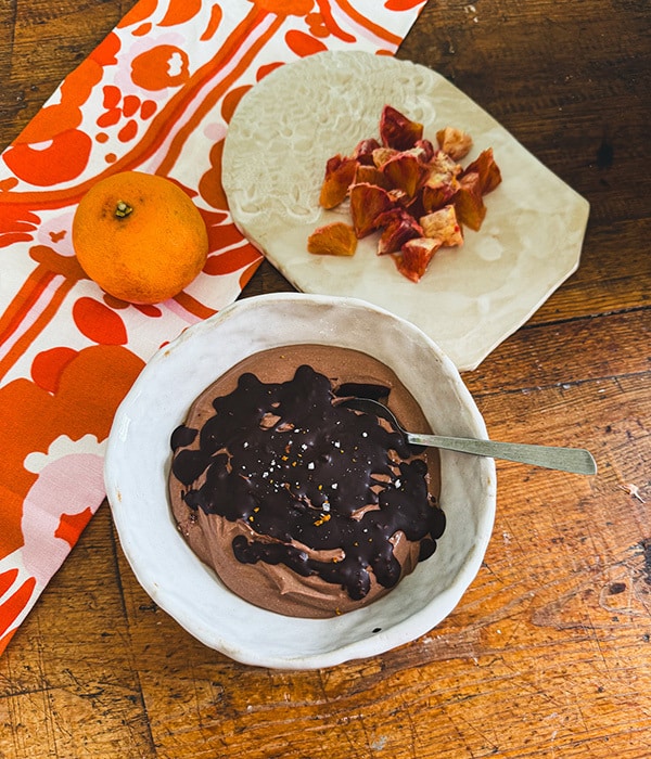 Appelsiinisuklaamousse